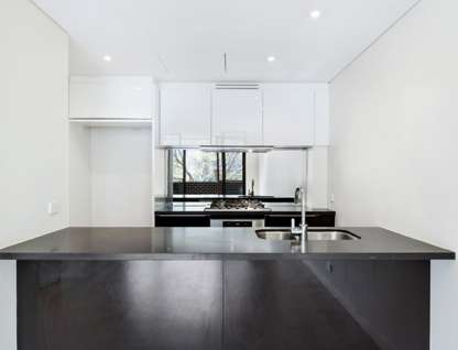 11/1-5 Mandolong Road, Mosman, NSW 2088, 2 Bedrooms, 2 Bathrooms, Apartment