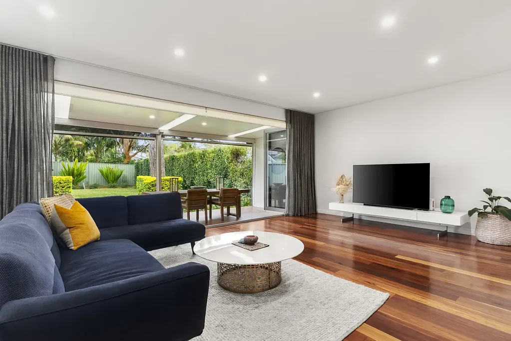 Caringbah South 4 Slaapkamer Contemporary Family Luxury with Exceptional Indoor-Outdoor Living