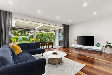 Caringbah South 4 Slaapkamer Contemporary Family Luxury with Exceptional Indoor-Outdoor Living