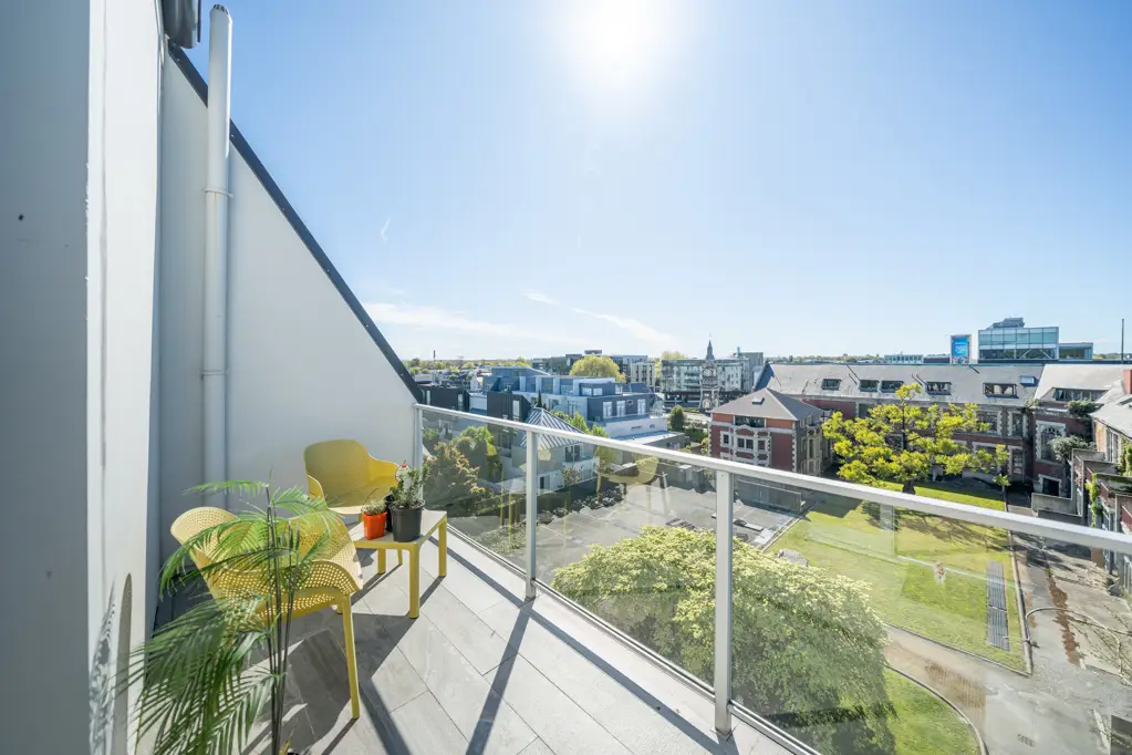 Christchurch Central 1Phòng ngủ Sun-Drenched City Retreat by Hagley Park