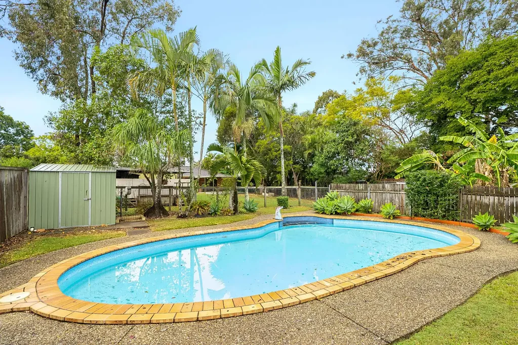 3 Bedroom Family Home - $600 for First Two Months