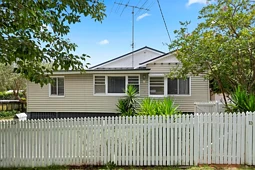 13 Dunmore Street, East Toowoomba