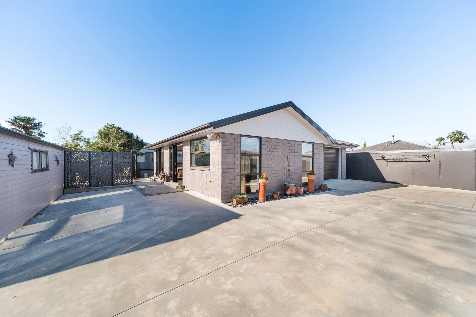 Feilding 2બેડરૂમ Central Near New Townhouse With A Bonus!