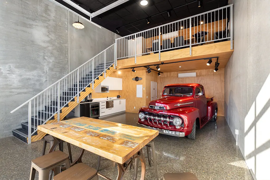 Richmond High-Spec Industrial Unit in Richmond