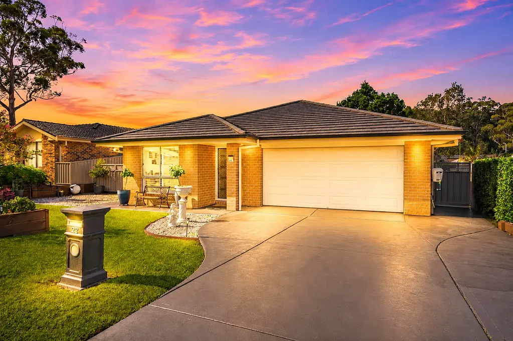 Corlette 4Zimmer Immaculate Family Entertainer with Pool and Side Access