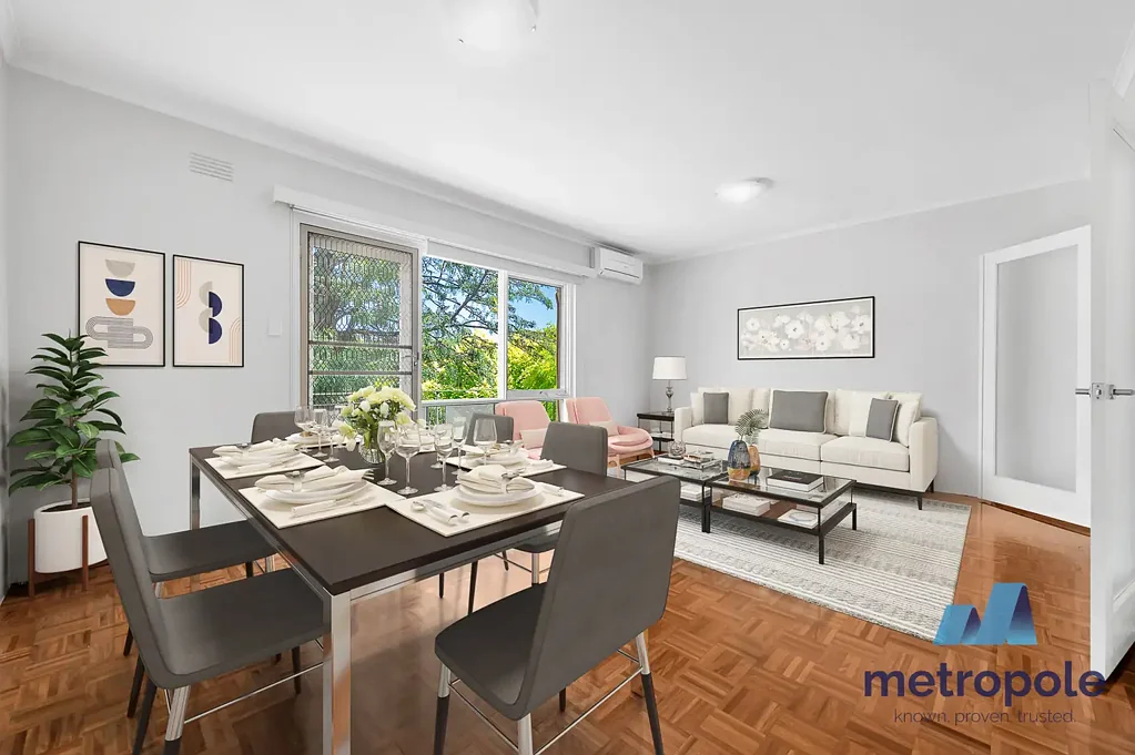 TOP FLOOR GEM IN LEAFY BARNATO GROVE