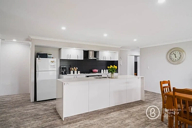69 Gribble Circuit, Vasse, WA 6280, 5房, 2浴, House