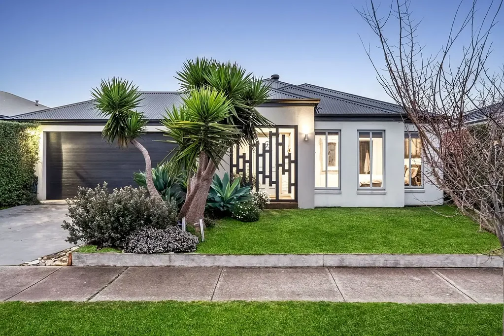15 Glider Street, Mount Duneed, VIC 3217