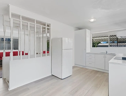 10 Margarette Street, Logan Central, QLD 4114, 5 rūma, 3 rūma horoi, House