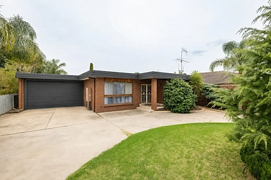 9 Poplar Avenue, Shepparton, VIC 3630, 4房, 2浴, House