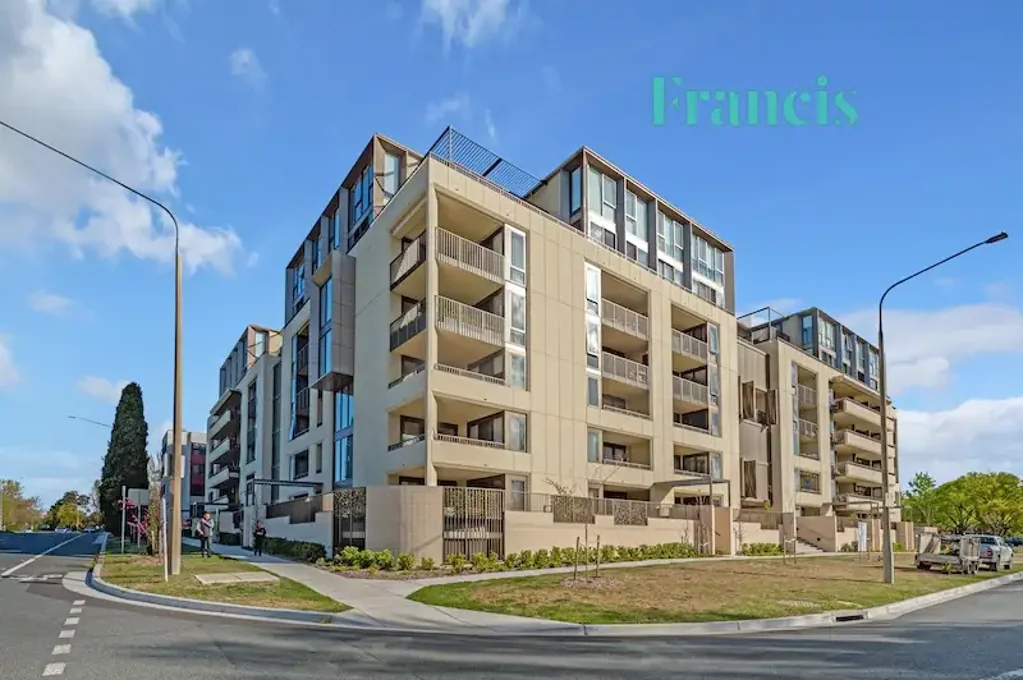 Tasteful and private fully furnished ready to go