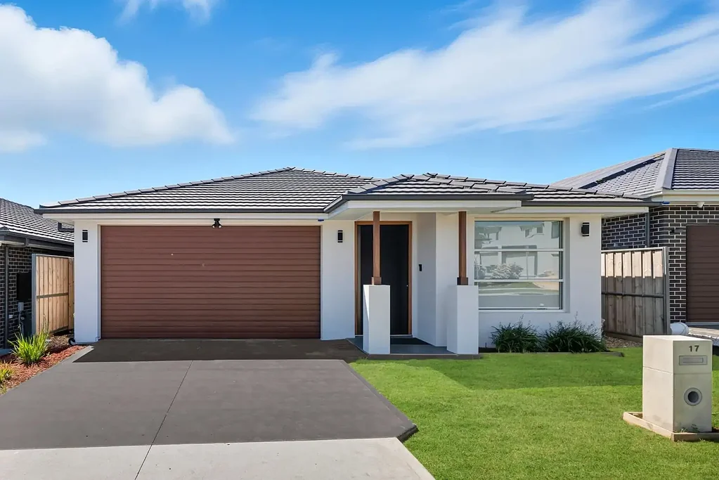 17 Corella Avenue, Oran Park, NSW 2570