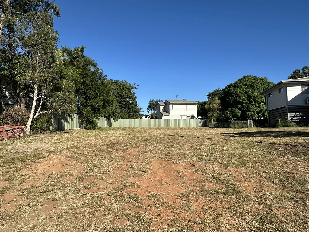 Moranbah VACANT LAND - PRIME INVESTMENT OPPOURTUNITY!