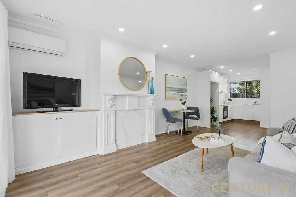 Carlisle 2 Bedroom FULLY RENOVATED HOME WITH LOADS OF OUTDOOR SPACE!!