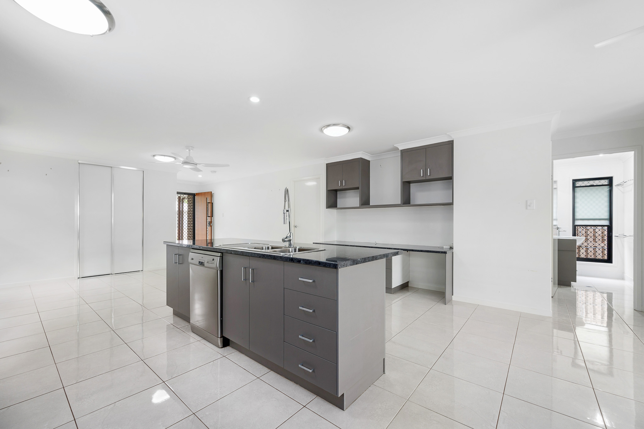 5 VALHALLA ST, CLINTON QLD 4680, 0 ਕਮਰੇ, 0 ਬਾਥਰੂਮ, House