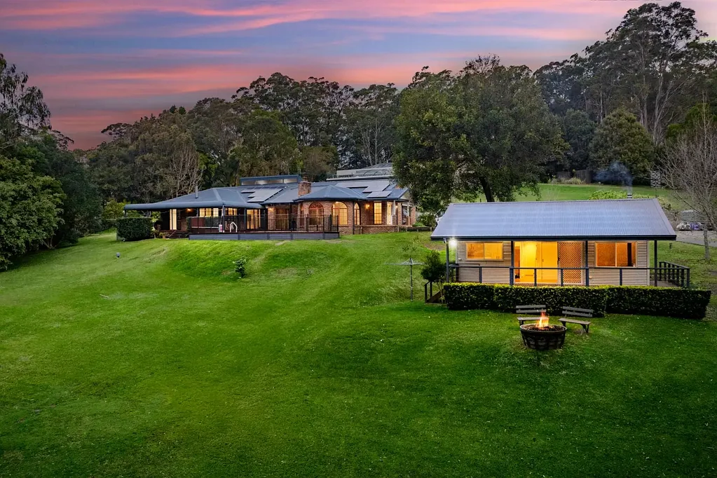 2 Curringa Close, Glenning Valley, NSW 2261