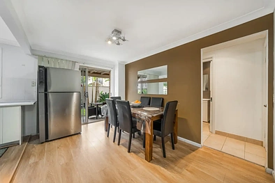 8/9-11 Weir Crescent, Lurnea, NSW 2170, 3 slaapkamers, 2 badkamers, Townhouse