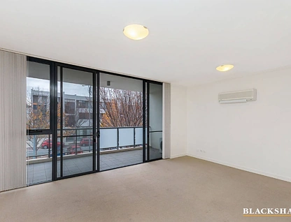 67/102 Giles Street, Kingston, Inner South, 2 ਕਮਰੇ, 2 ਬਾਥਰੂਮ, Apartment