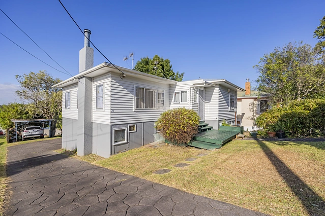 21 View Road, Glenfield, North Shore City