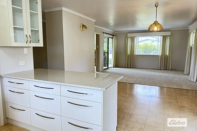 8 Fitzgerald Street, Chinchilla, QLD 4413, 4房, 2浴, House