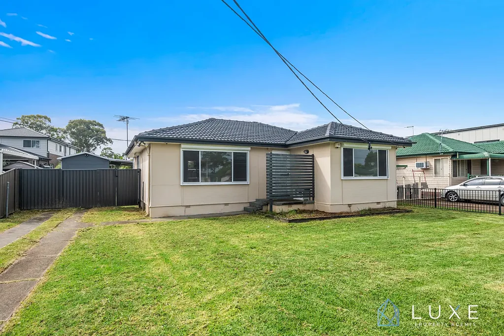 Newly Renovated 3 bedder + Self Contained Retreat