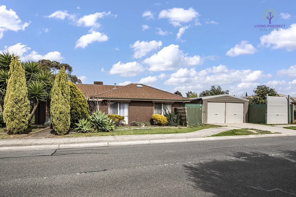 90 Feathertop Drive, Wyndham Vale, VIC 3024