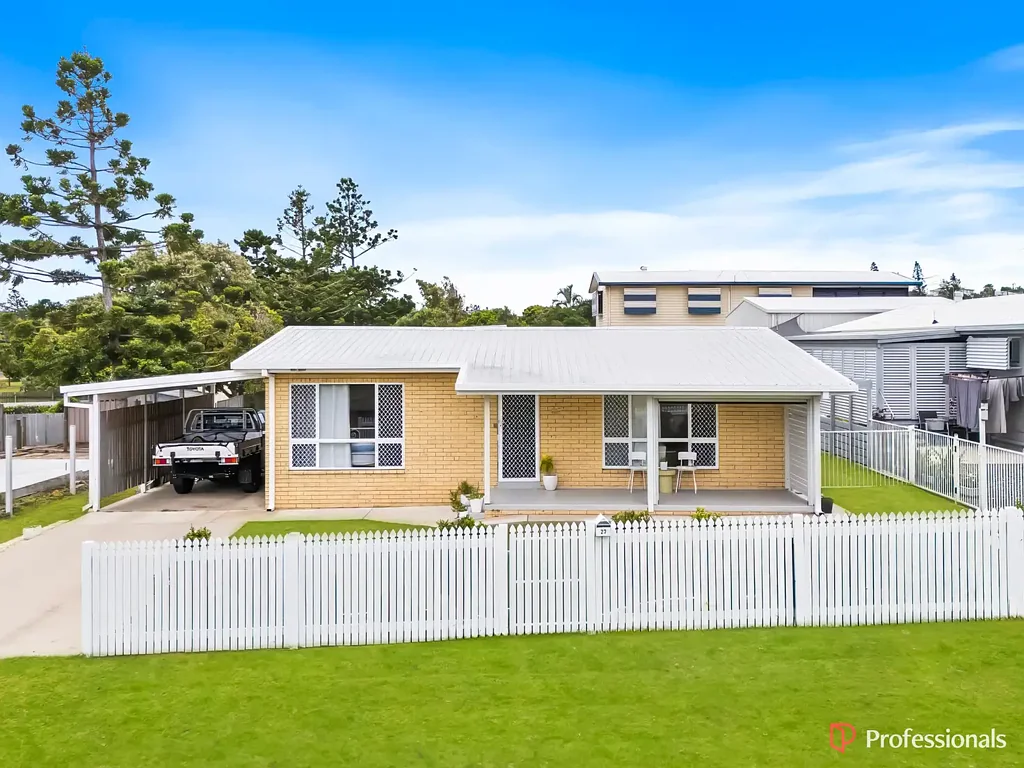 27 Wood Street, Emu Park, QLD 4710