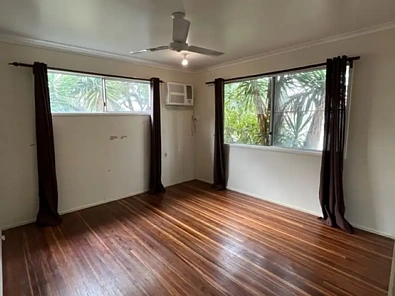 71 Mccool Street, Moranbah, QLD 4744, 3 slaapkamers, 1 badkamers, House