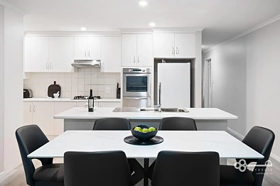14 Chantilly Place, Mount Gambier, SA 5290, 3 Bedrooms, 2 Bathrooms, House