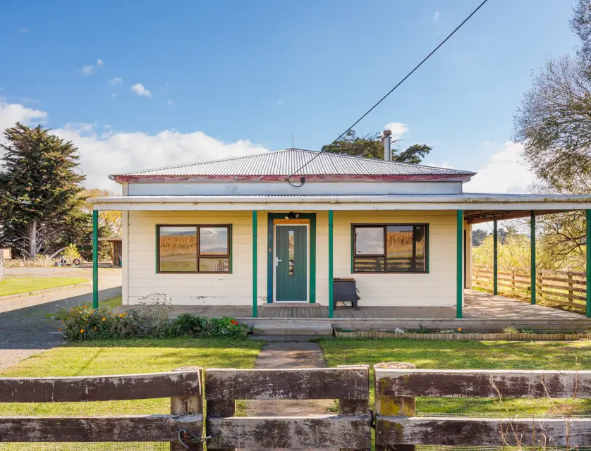 1419 Kimbolton Road, Cheltenham, 3 ห้องนอน, 1 ห้องน้ำ, House
