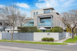 G03/286 Hawthorn Road, Caulfield North