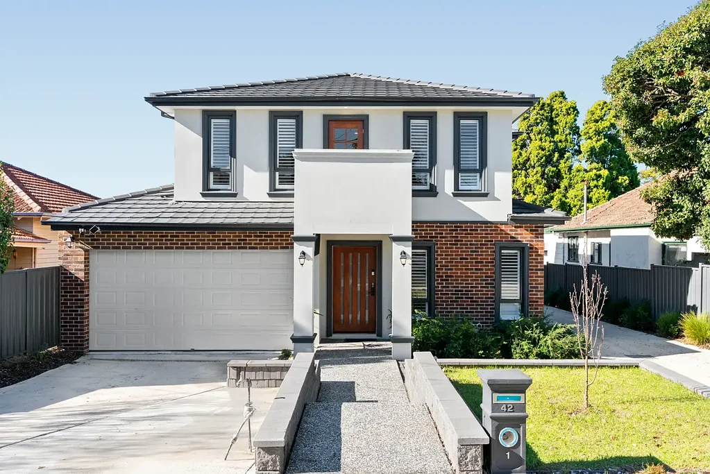 Burwood 5ਬੈੱਡਰੂਮ Luxurious prize with easy-care allure