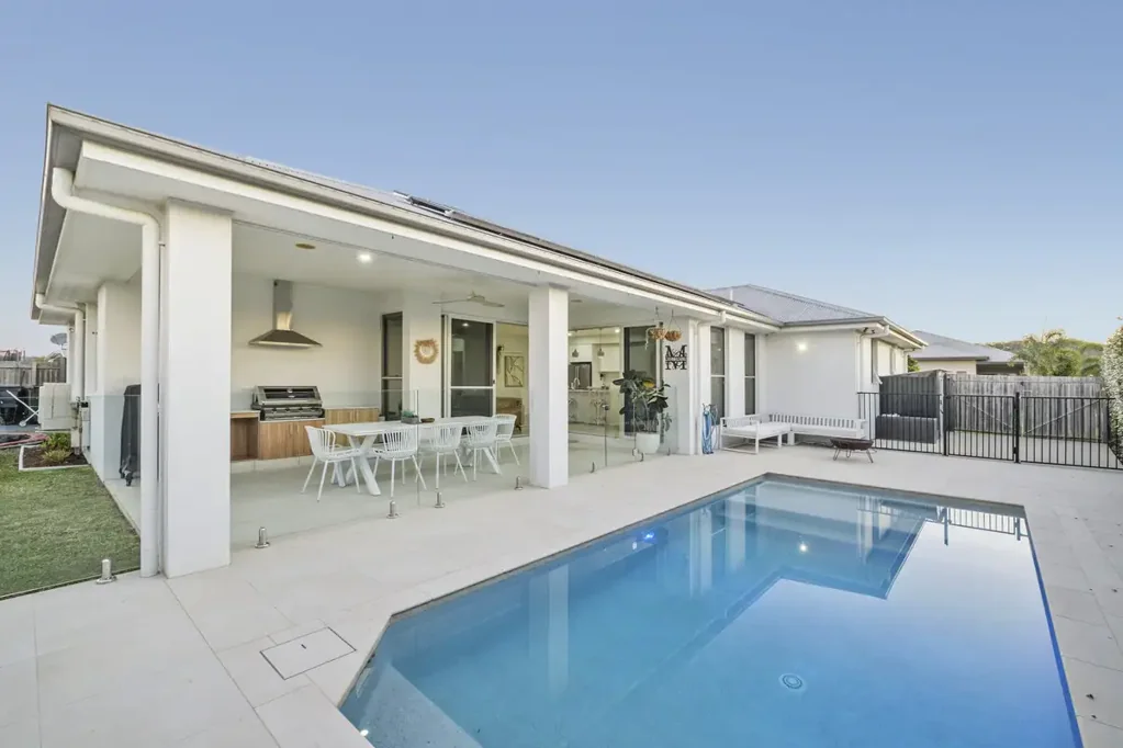 10 Hutchins Street, Bli Bli, QLD 4560