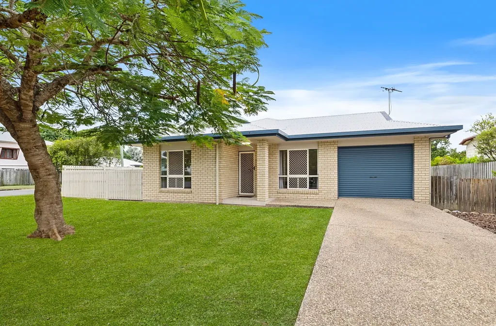 Park Avenue 3 Bedroom Hassle-Free Investment with Long-Term Tenants in a Prime Location