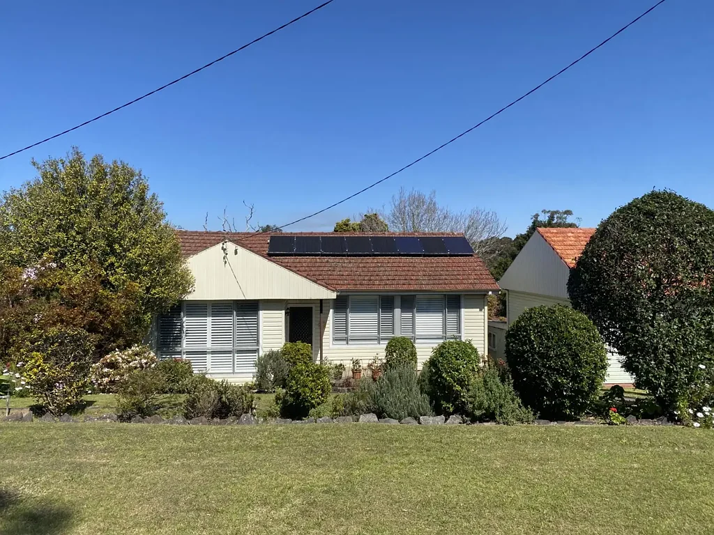 25 Rodway Parade, Kotara, NSW 2289