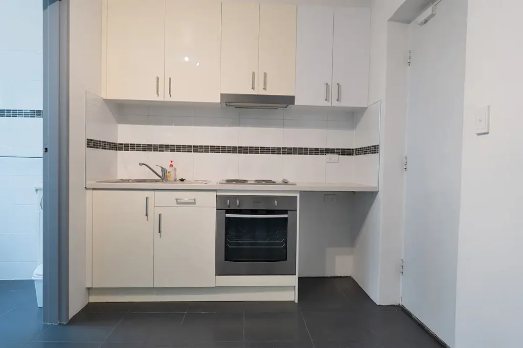 Affordable Studio Apartment in Prime Flemington Location