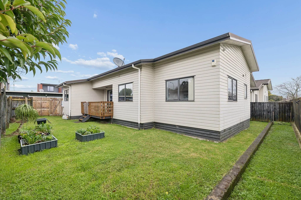 Manurewa 3Moenga Comfort, Convenience and Standalone Living