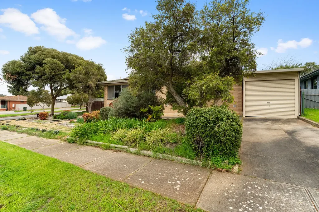Ingle Farm 2 Bedroom Top Entry-Level Home or Rent & Reap Investment.