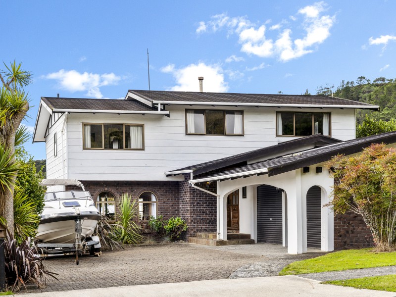 21 Dalton Grove, Stokes Valley, Lower Hutt, 4 rūma, 0 rūma horoi