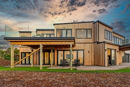123 Piha Road, Piha