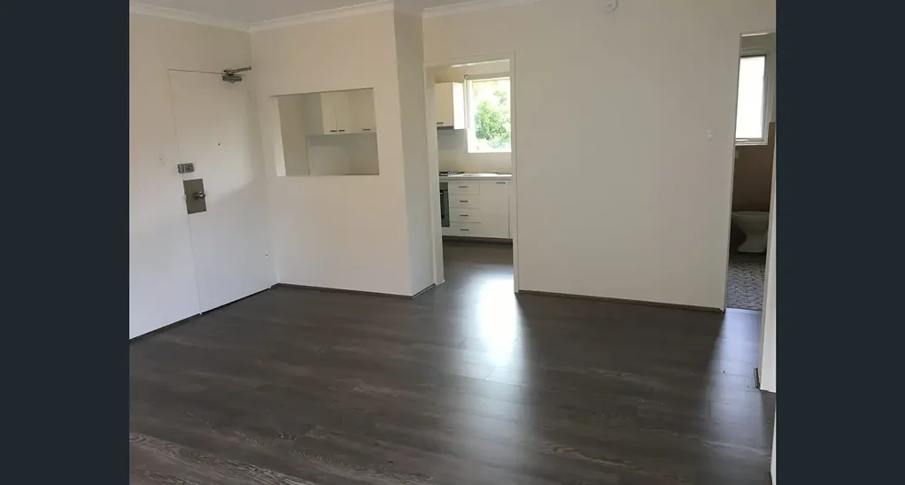 Stylish Apartment with Carport in Prime Location