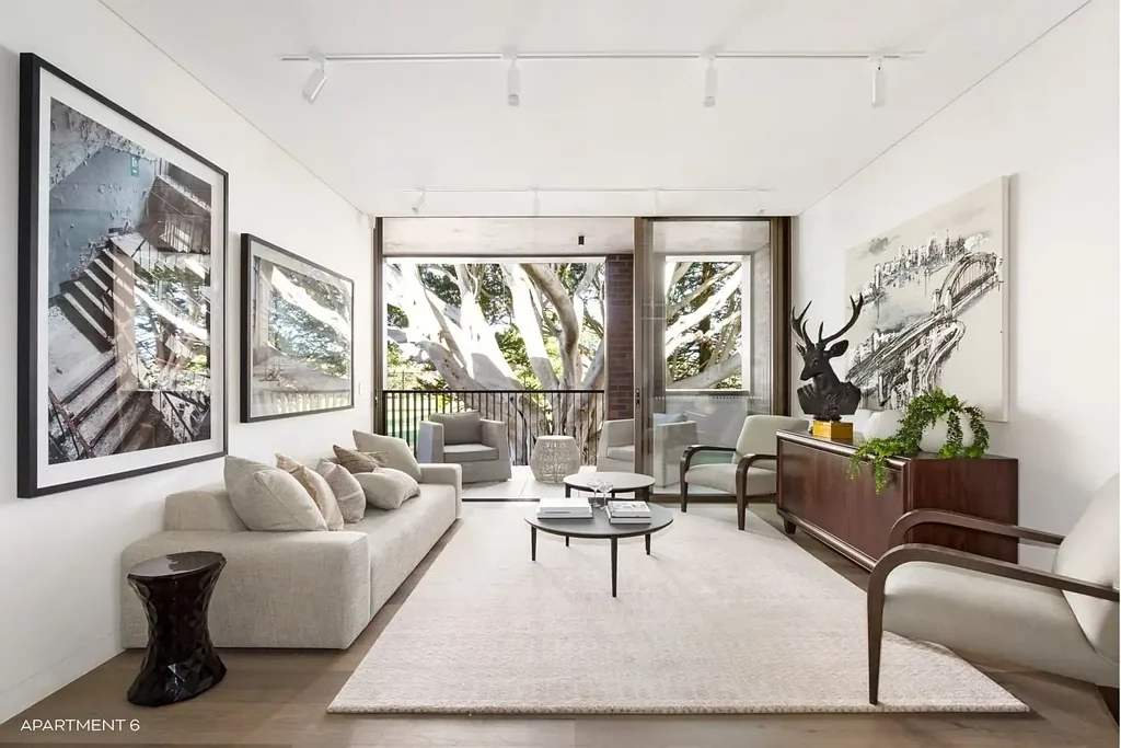 Sleek and Stylish Apartment in Prime Position