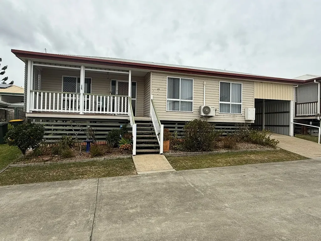 Beaudesert 2Habitaciones Looking to Move?  Inspect today! - 2 Bedroom tidy home in an Over 50's Lifestyle Complex.