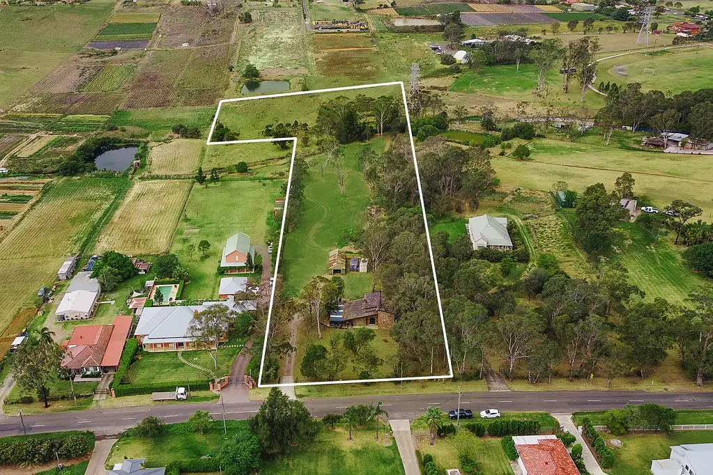 Horsley Park 5બેડરૂમ Great Future Growth | 5 ACRES!