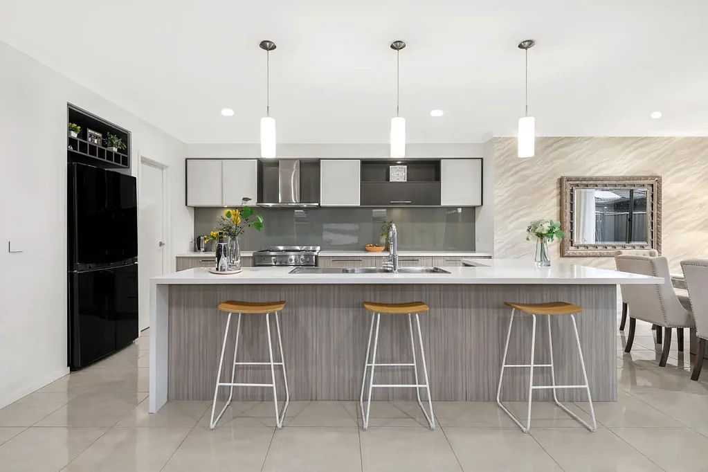 Narre Warren 5Kwarto Priced to Sell - Don't Miss Out...