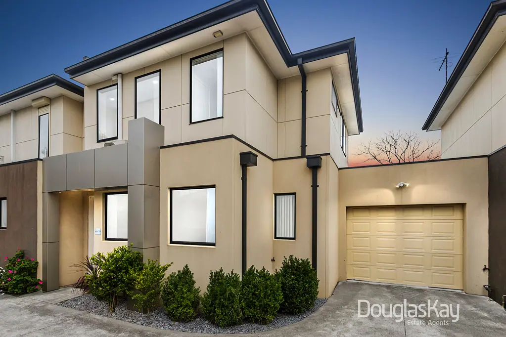 Braybrook 2 Bedroom Prime Location, Versatile Layout, and Contemporary Charm.