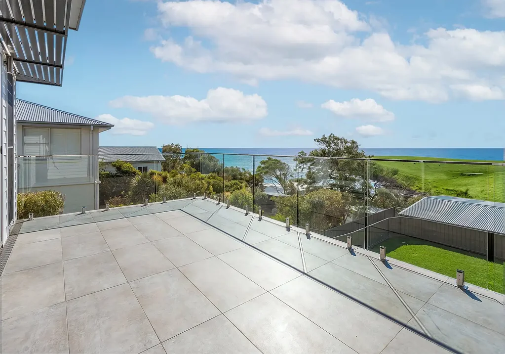 Luxury Coastal Living with Stunning Loves Bay Views