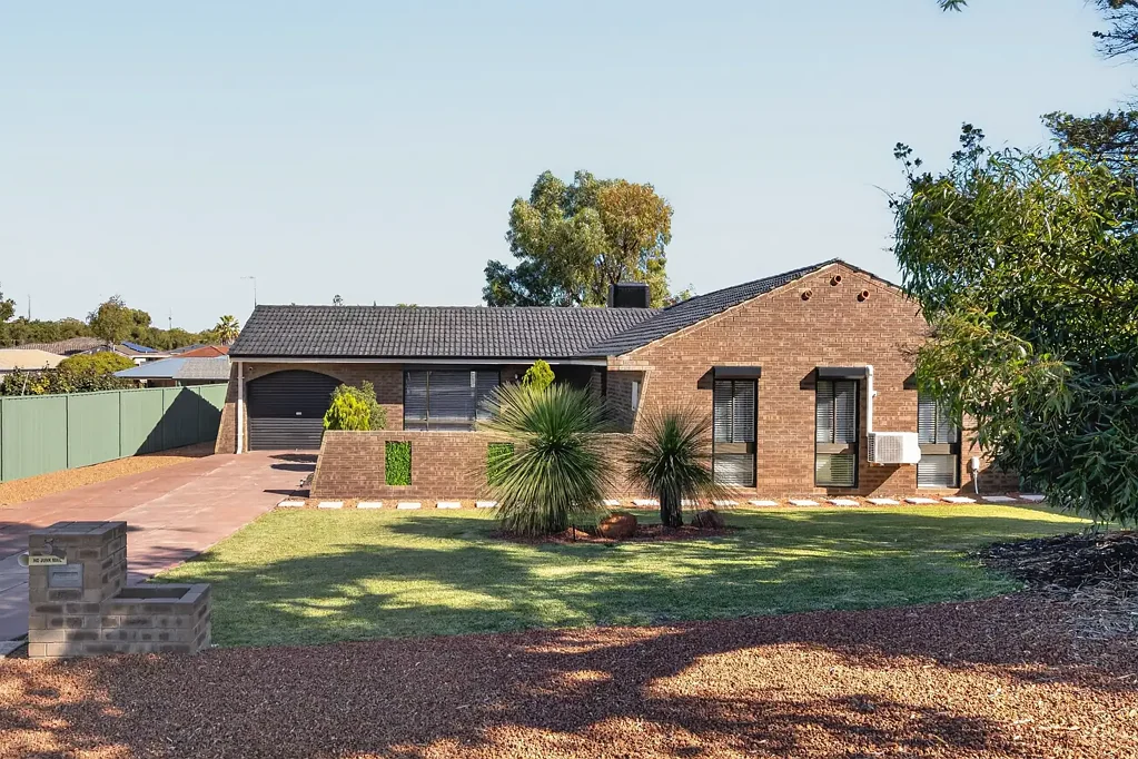 Heathridge 3 Bedroom Big block, bigger opportunity.
