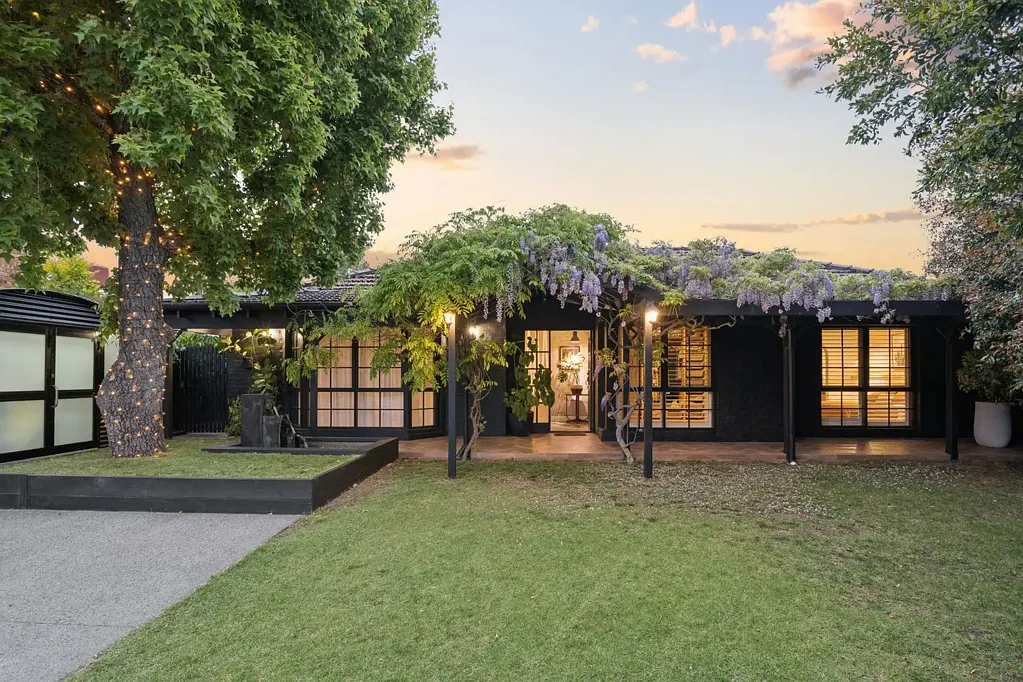 11 Sunart Close, Hamersley, WA 6022