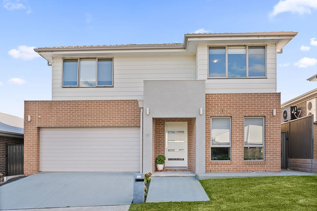 15 Cabbage Tree Crescent, Calderwood, NSW 2527